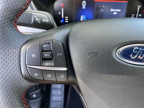Used 2023 Ford Escape ST-Line image 21