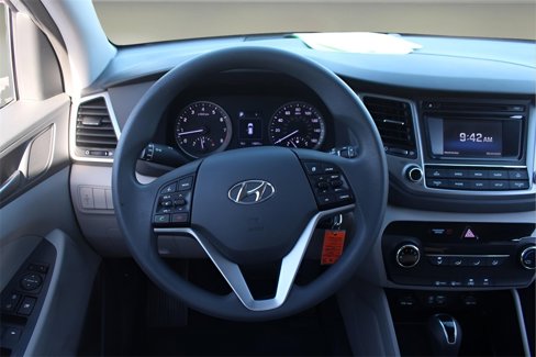 Used 2017 Hyundai Tucson SE image 16