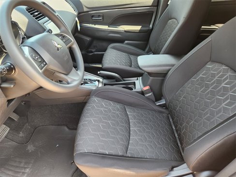 New 2025 Mitsubishi Outlander Sport ES image 9