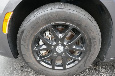 Used 2021 Chrysler Pacifica Touring-L image 10