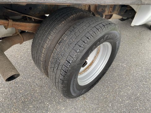 Used 2015 Ford F350 XL image 11