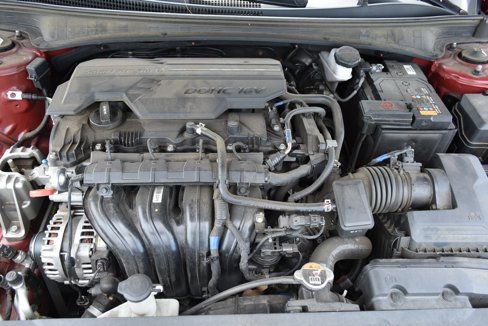 Used 2023 Hyundai Elantra Limited image 35