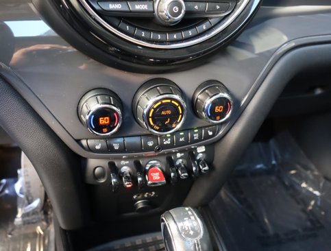 Used 2018 MINI Cooper Countryman w/ Premium Package image 23