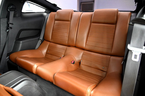 Used 2010 Ford Mustang GT image 36