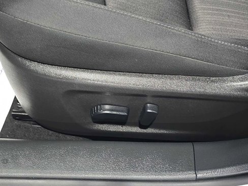 Used 2024 Nissan Altima 2.5 SV image 18