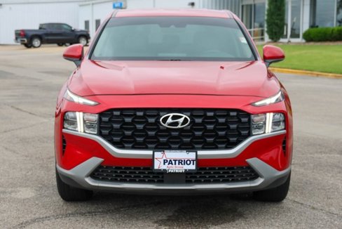 Used 2021 Hyundai Santa Fe SE image 2