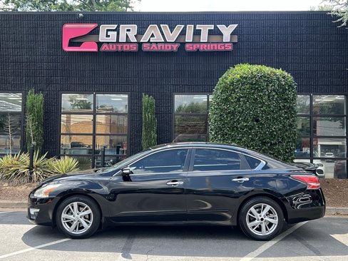 Used 2015 Nissan Altima 2.5 SL w/ Moonroof Package image 9