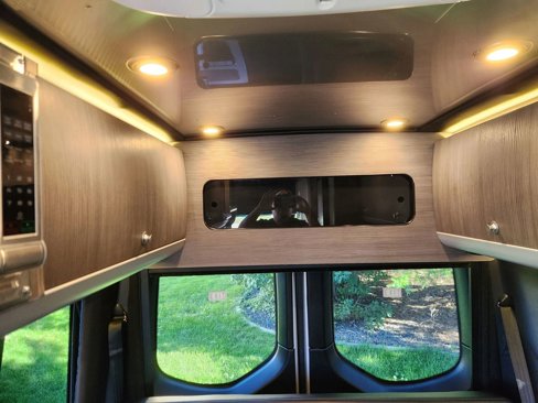 Used 2022 Mercedes-Benz Sprinter 2500 image 22