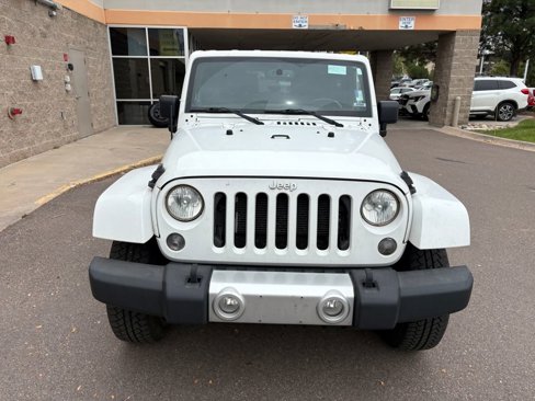 Used 2014 Jeep Wrangler Sahara image 2