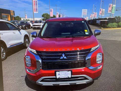 Used 2022 Mitsubishi Outlander SE image 15
