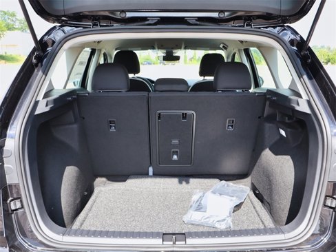 New 2025 Volkswagen Taos S image 9