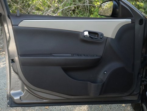 Used 2010 Chevrolet Malibu LS image 19