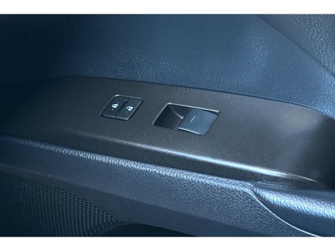 Used 2023 Toyota Camry SE image 21