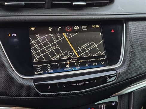 Used 2017 Cadillac XT5 Luxury image 24