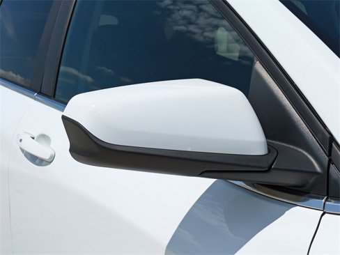 Used 2024 Chevrolet Equinox LT image 11
