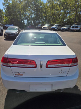 Used 2012 Lincoln MKZ image 5