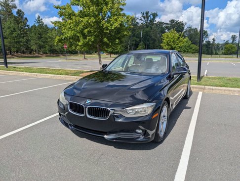 Used 2015 BMW 320i Sedan image 1