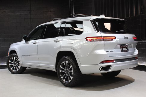 Used 2021 Jeep Grand Cherokee L Overland w/ Advanced Protech Group III image 9