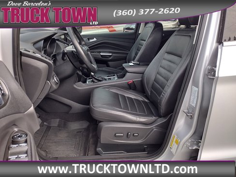 Used 2018 Ford Escape Titanium w/ Ford Safe & Smart Package image 15