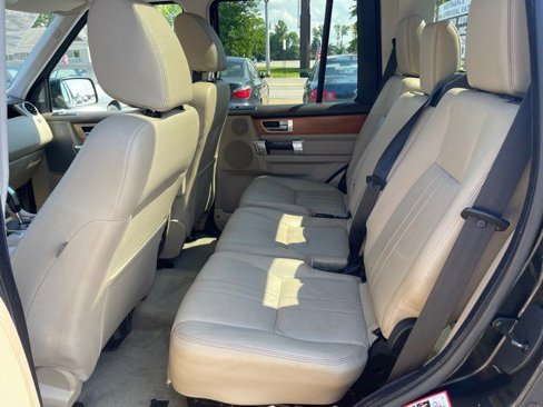 Used 2013 Land Rover LR4 HSE image 19