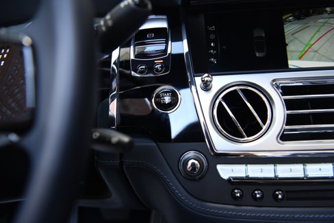 Certified 2020 Rolls-Royce Dawn image 17