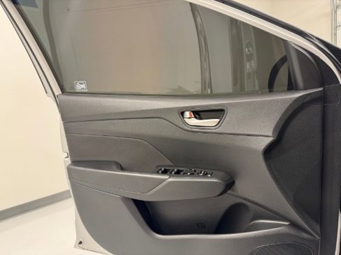 Used 2019 Hyundai Accent SE image 20