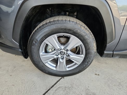 Used 2025 Toyota RAV4 XLE image 26