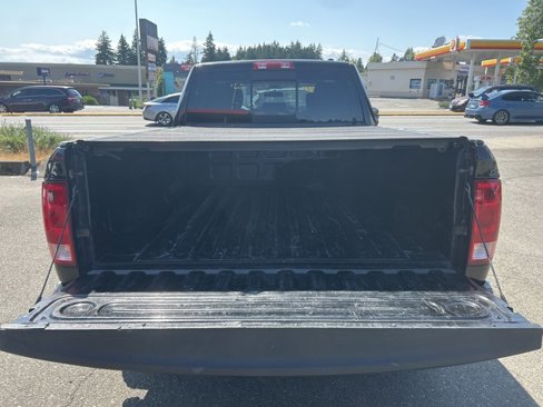 Used 2012 RAM 1500 Classic SLT image 18