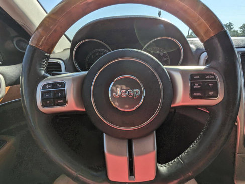 Used 2012 Jeep Grand Cherokee Overland image 15