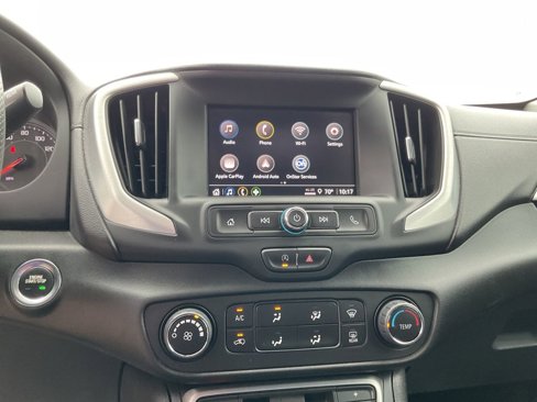 Used 2024 GMC Terrain SLE image 20