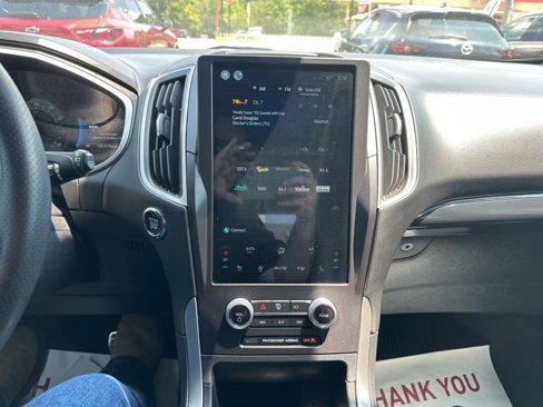 Used 2021 Ford Edge ST-Line image 11