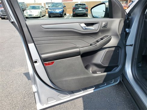 Used 2023 Ford Escape Active w/ Tech Pack #2 image 9