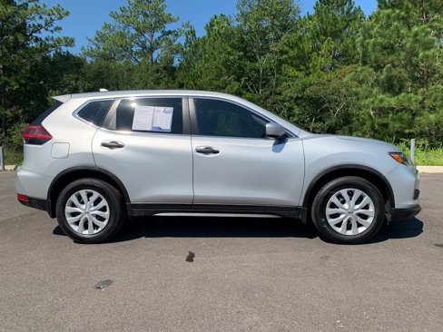Used 2020 Nissan Rogue S image 3