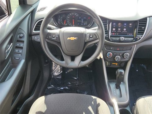 Used 2020 Chevrolet Trax LS w/ Tint and Cruise Package image 11