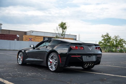 Used 2017 Chevrolet Corvette Stingray Coupe w/ 1LT image 18