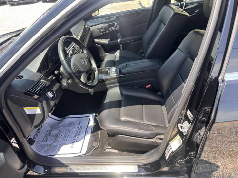 Used 2010 Mercedes-Benz E 350 4MATIC Sedan image 10