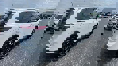 Used 2024 Nissan Rogue SV image 9