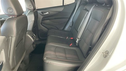 Used 2022 Chevrolet Equinox RS w/ Infotainment Package image 43