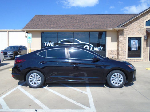 Used 2020 Hyundai Elantra SE w/ Cargo Package (C1) image 5