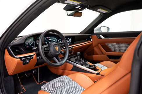 Used 2023 Porsche 911 Sport Classic image 40