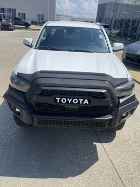 Used 2019 Toyota Tacoma SR image 3