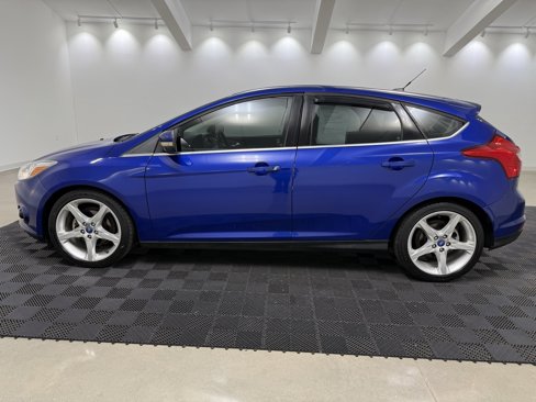 Used 2013 Ford Focus Titanium w/ Titanium Handling Pkg image 4