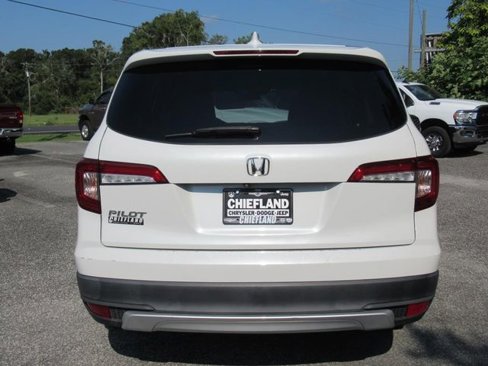 Used 2020 Honda Pilot EX image 5
