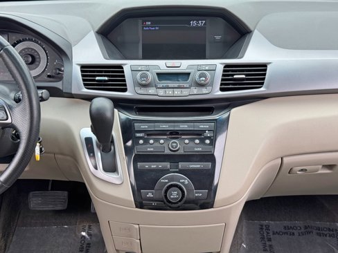 Used 2012 Honda Odyssey EX-L image 22