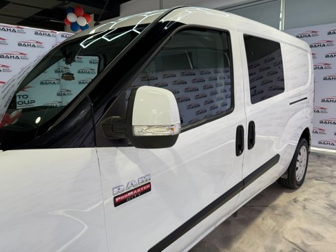 Used 2019 RAM ProMaster City Tradesman SLT image 5