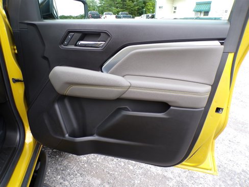 Used 2023 Chevrolet Colorado ZR2 w/ ZR2 Convenience Package III image 30