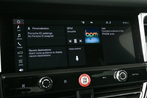 Used 2025 Porsche Macan image 13