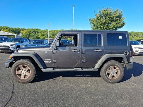 Used 2017 Jeep Wrangler Unlimited Sport w/ Quick Order Package 24S image 8