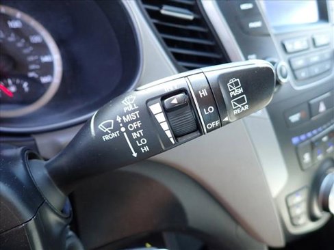 Used 2016 Hyundai Santa Fe Sport image 19