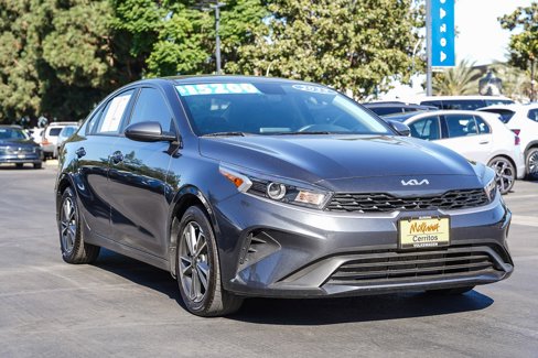 Used 2023 Kia Forte LXS image 5